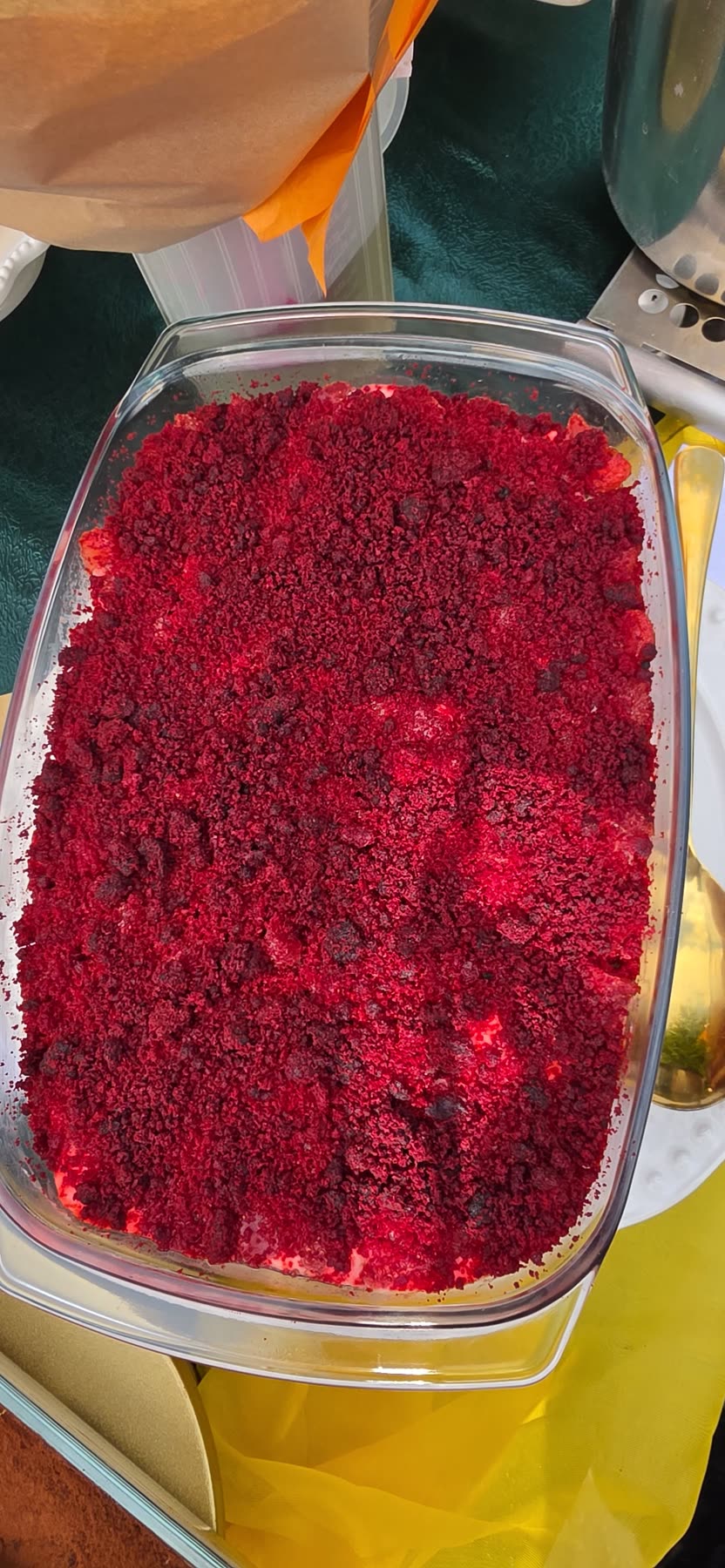 Red Velvet im Blech für ein Dessertbuffet